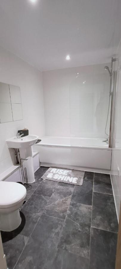 Fantastic Mill Apartment - 2023 Travellers Award Winner! Manchester Zewnętrze zdjęcie